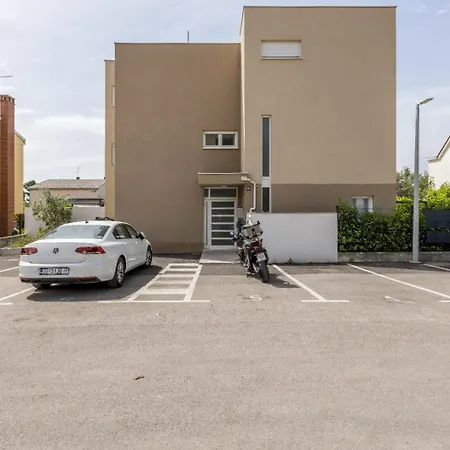 Dolce D Apartment *