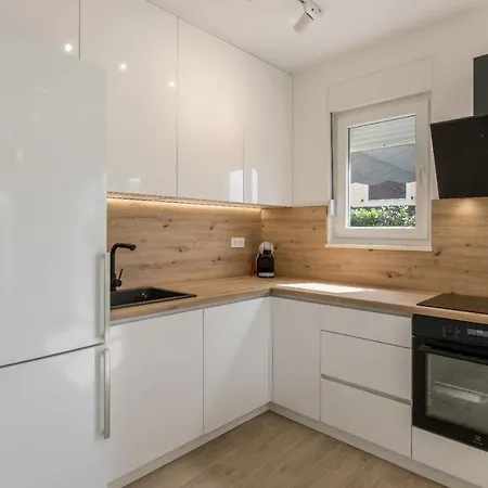 Dolce D Apartment *