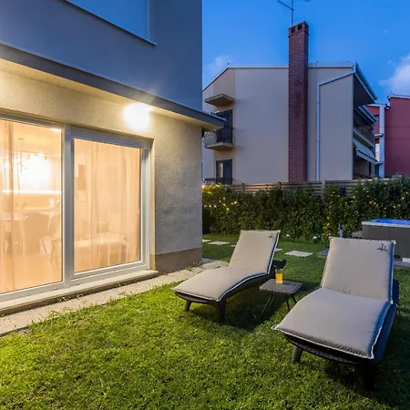 Apartman Dolce D *