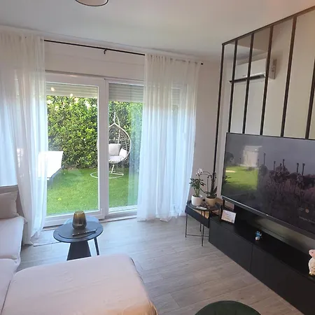 Dolce D Apartment